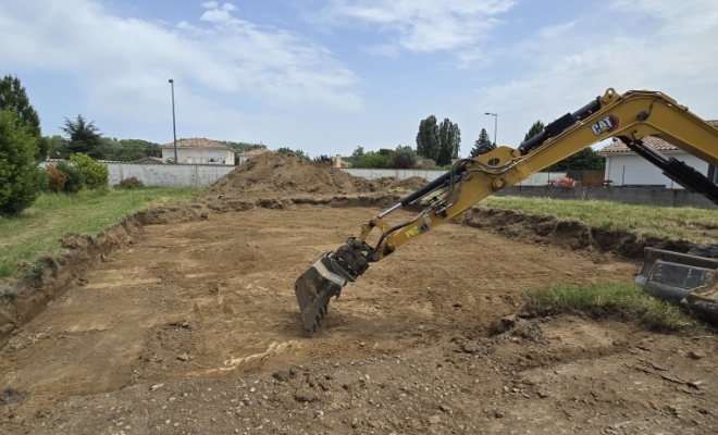 Implantation et plateforme Maison individuelle terminée..., Vienne, J&C Conception